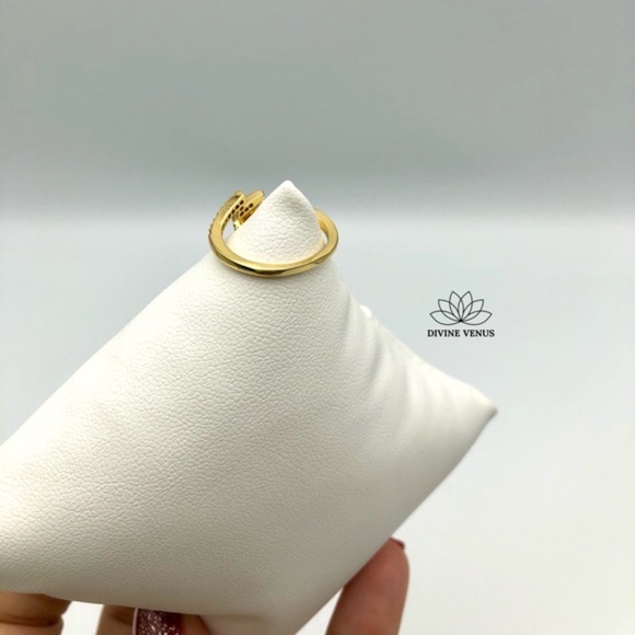 Lighning Bolt Ring | Gold Plated Brass - Picture 9 of 9